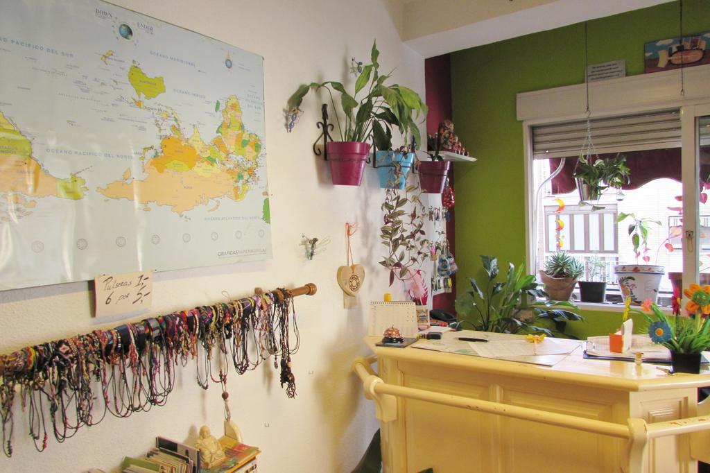 Hostal Nuevas Naciones Granada Esterno foto